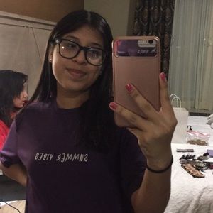 Meet your Posher, Fernanda